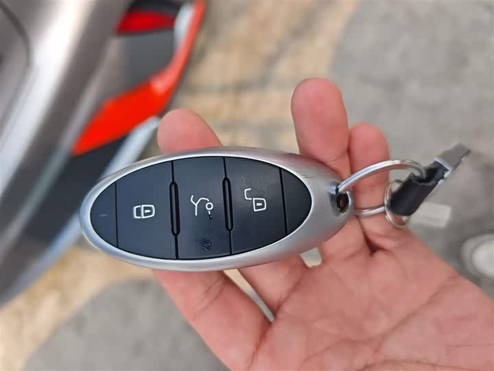 Bestune NAT 2023 2023款 PRO 舒享出行加长版 425km