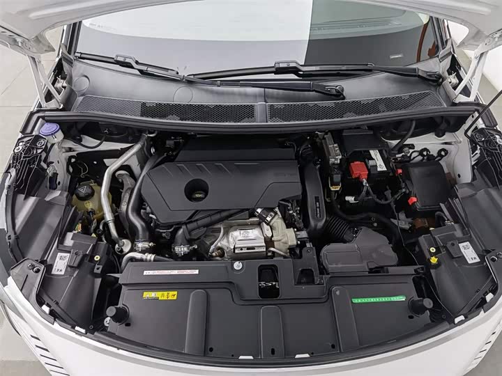 Peugeot 5008 2021 2021款 360THP 5座实力版