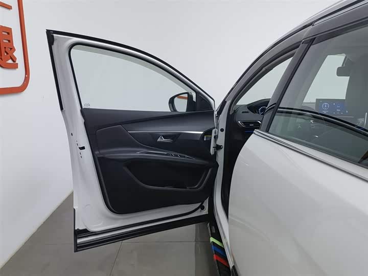 Peugeot 5008 2021 2021款 360THP 5座实力版
