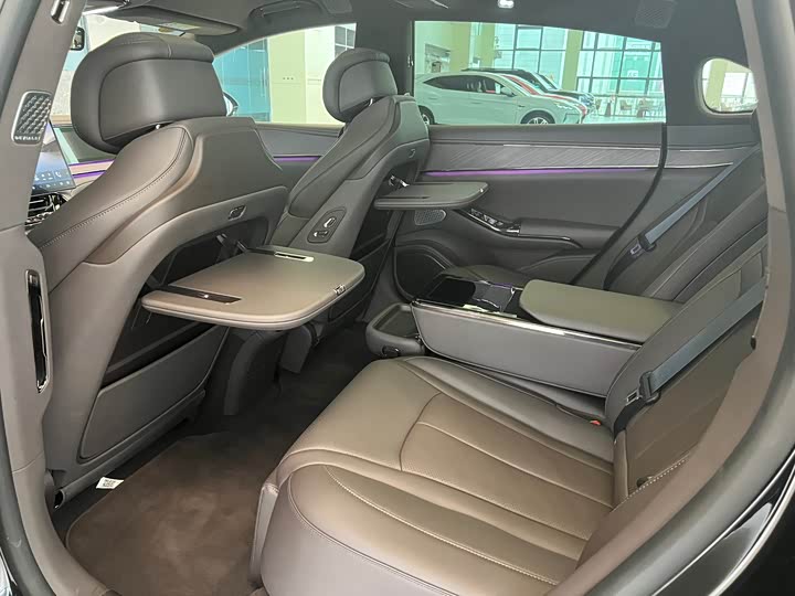 Denza Z9 2024 2024款 1100km 四驱Max版