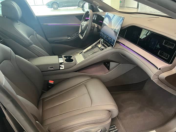 Denza Z9 2024 2024款 1100km 四驱Max版