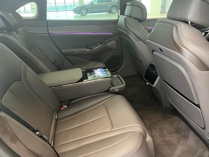 Denza Z9 2024 2024款 1100km 四驱Max版