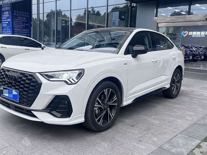 Audi Q3 Sportback 2023 2023款 改款 40 TFSI 时尚型