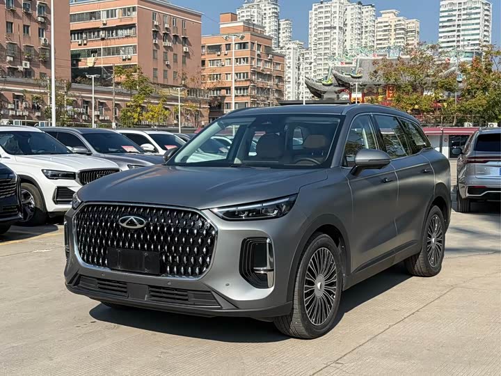 Chery Tiggo 8L 2024 2024款 2.0T 两驱尊贵版 5座