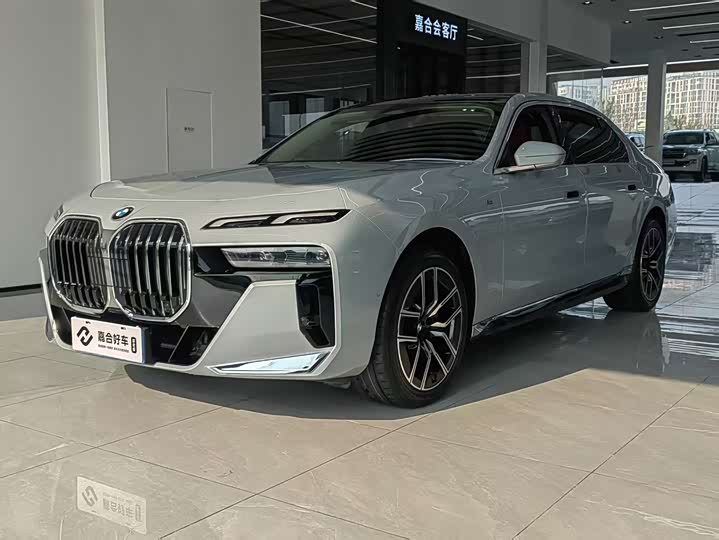 BMW 7 Series 2023 2023款 735Li M运动套装