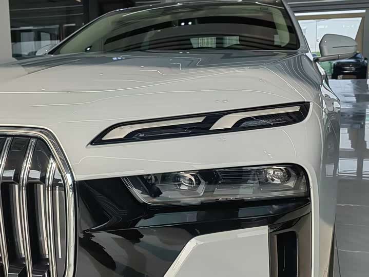 BMW 7 Series 2023 2023款 735Li M运动套装