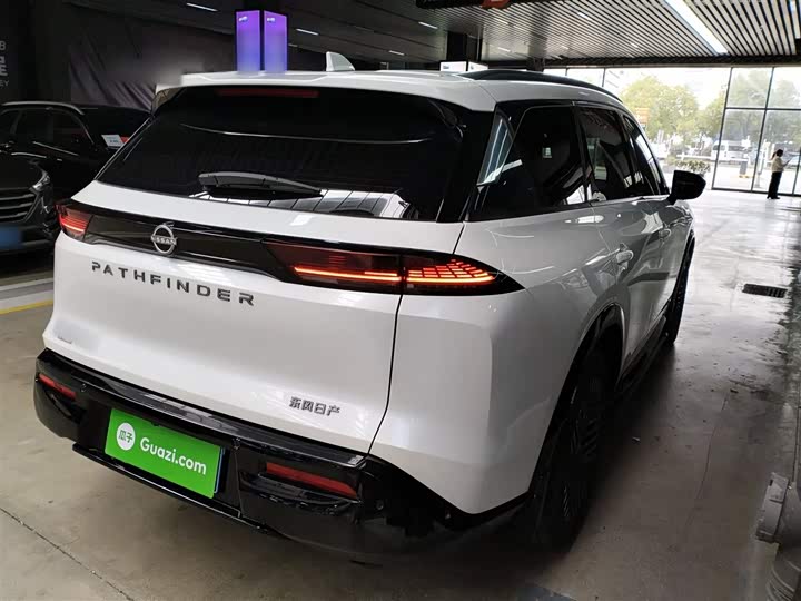 Nissan Pathfinder 2024 2024款 380VC-TURBO 四驱智尊版 6座