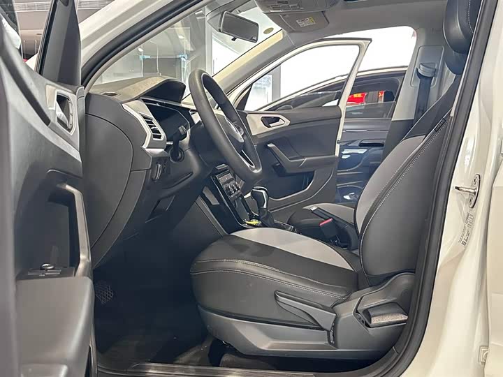 Volkswagen Tacqua 2023 2023款 200TSI DSG 悦智联版