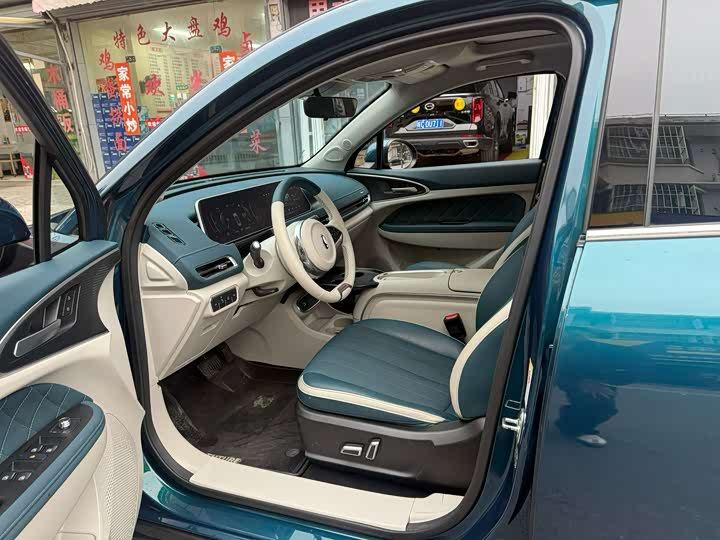 Ora Good Cat (03) 2023 2023款 401km标准续航 尊荣型 磷酸铁锂