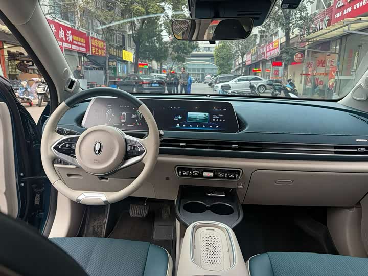 Ora Good Cat (03) 2023 2023款 401km标准续航 尊荣型 磷酸铁锂