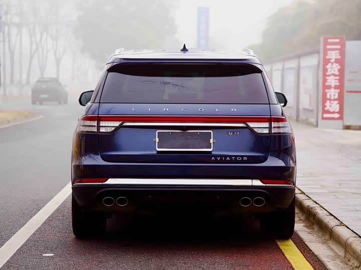 Lincoln Aviator 2022 2022款 3.0T V6 四驱尊享版