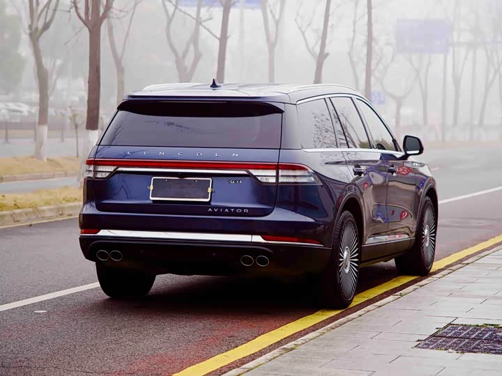Lincoln Aviator 2022 2022款 3.0T V6 四驱尊享版