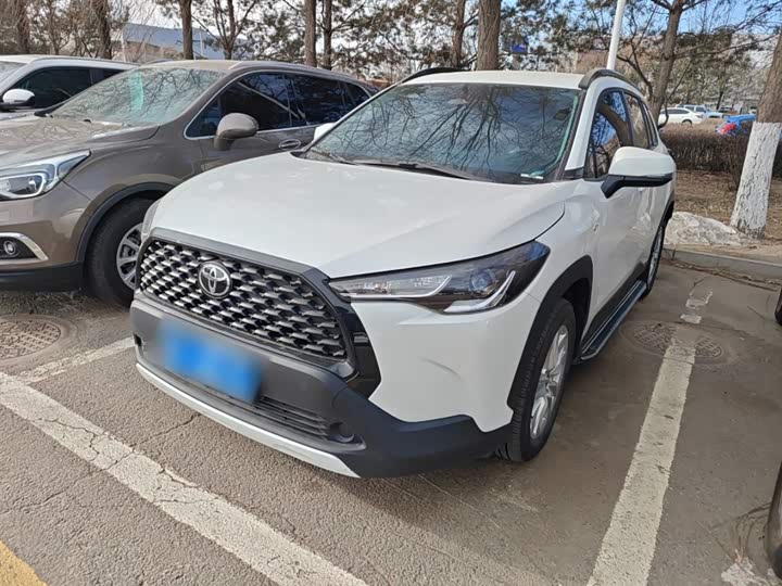 Toyota Corolla Cross 2024 2024款 2.0L 智能电混双擎 先锋版