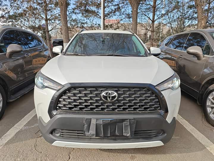 Toyota Corolla Cross 2024 2024款 2.0L 智能电混双擎 先锋版