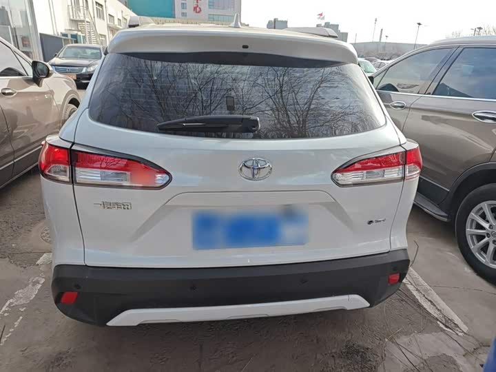 Toyota Corolla Cross 2024 2024款 2.0L 智能电混双擎 先锋版