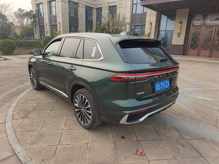 Geely Monjaro 2025 2025款 东方曜 2.0TD 自动四驱望月版