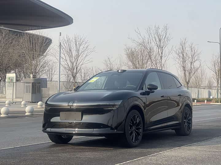 Zeekr 7X 2025 2025款 100kWh 长续航后驱智驾版