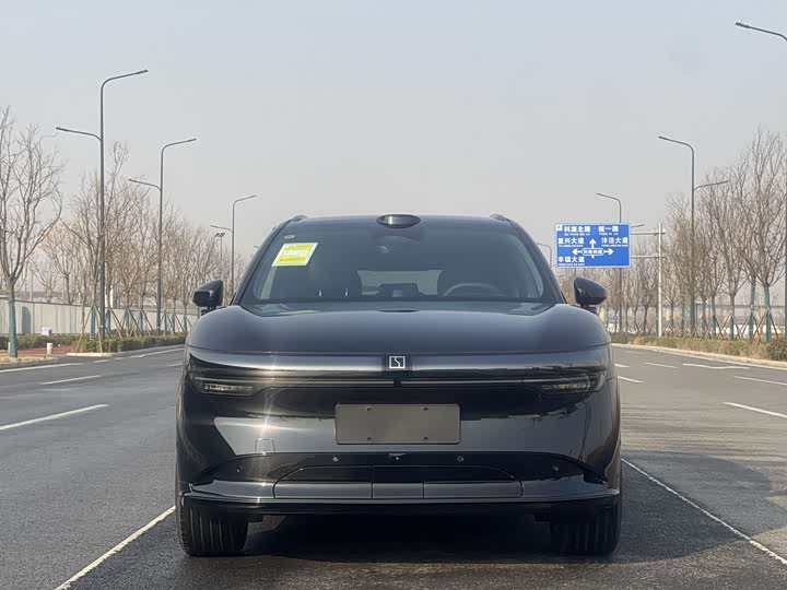 Zeekr 7X 2025 2025款 100kWh 长续航后驱智驾版