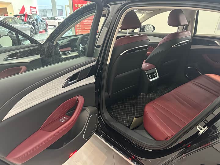 Hongqi H5 Hybrid 2025 2025款 130 超混版