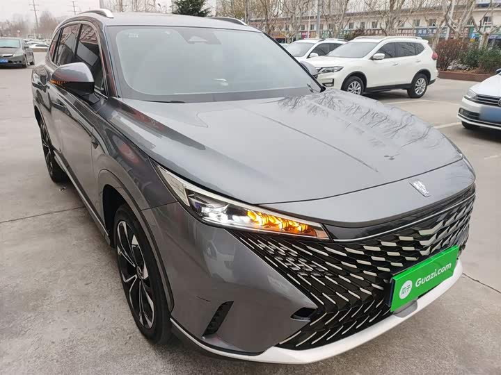 Roewe RX5 2023 2023款 1.5T 尊荣滑屏版