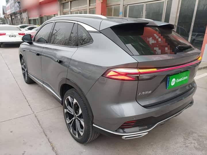 Roewe RX5 2023 2023款 1.5T 尊荣滑屏版