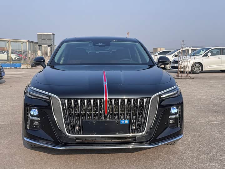 Hongqi H5 2025 2025款 2.0T 自动旗畅版