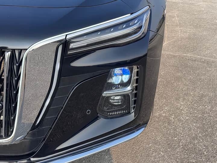 Hongqi H5 2025 2025款 2.0T 自动旗畅版