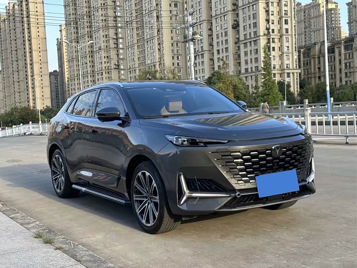 Changan UNI-K 2021 2021款 2.0T 尊贵型