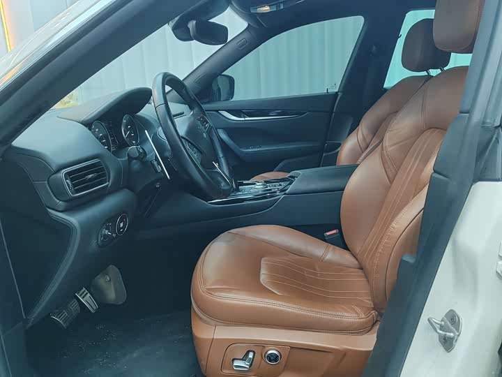 Maserati Levante 2022 2022款 2.0T GT锋芒版