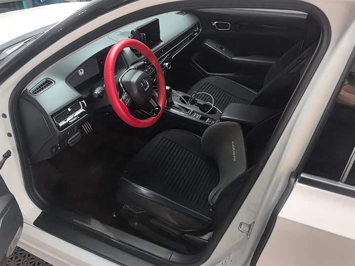 Honda Integra 2023 2023款 240TURBO CVT幻夜·科技版