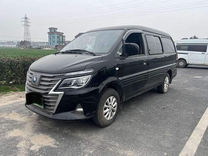 Dongfeng Forthing Lingzhi M5 EV 2022 2022款 客运版 标准型 7座