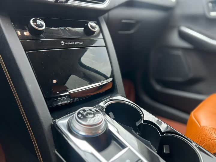 Ford Escape 2020 2020款 EcoBoost 245 两驱耀享款