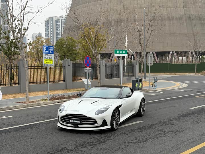 Aston Martin DB12 2025 2025款 4.0T V8 Coupe