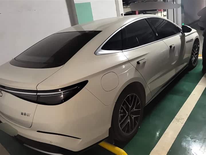 BYD Seal 07 DM-i Hybrid 2025 2025款 DM-i 1.5L 125km 精英型