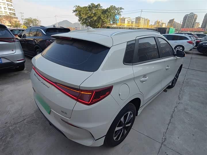 BYD E2 2023 2023款 豪华型