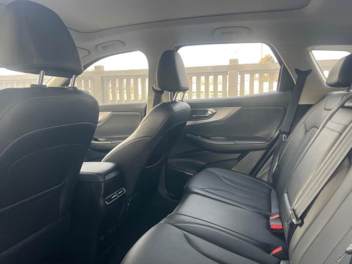 Beijing X7 2022 2022款 1.5TD DCT致潮版