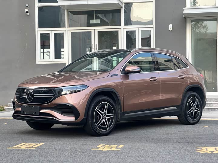 Mercedes-Benz EQA 2022 2022款 EQA 300 4MATIC 首发特别版