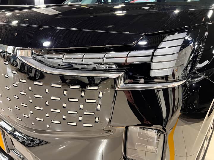 Volvo EM90 2025 2025款 Ultra 六座