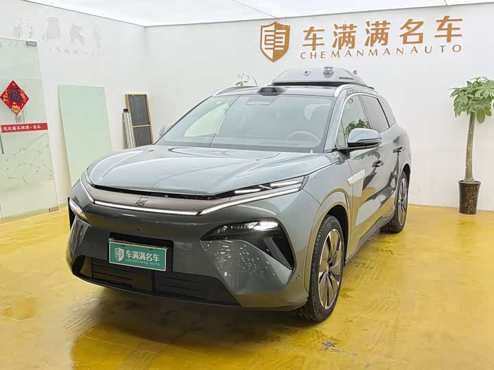 2025 BYD Tang L