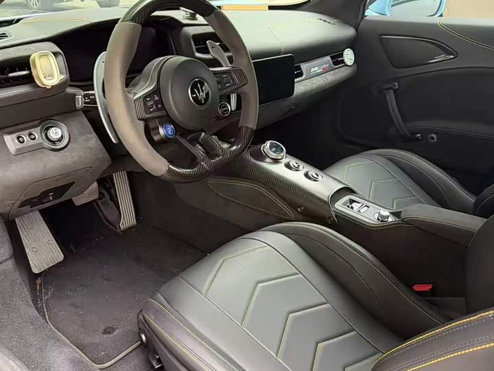 Maserati MC20 2020 2020款 3.0T 标准版