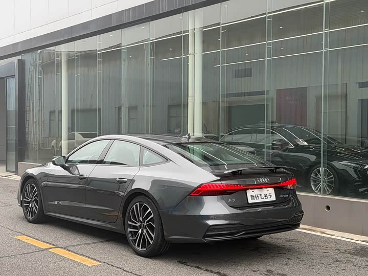 Audi A7 2025 2025款 45 TFSI 臻选型