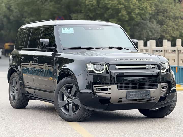 Land Rover Defender 2024 2024款 110 3.0T P400 X-DYNAMIC HSE