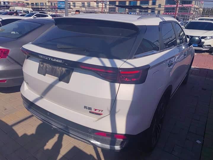 Bestune T77 2023 2023款 1.5T 自动豪华型