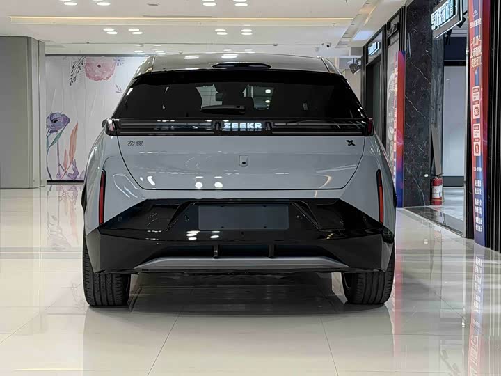 Zeekr X 2025 2025款 五座四驱运动版