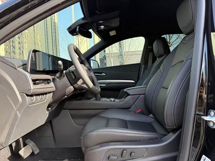 Cadillac XT4 2024 2024款 28T 两驱豪华型