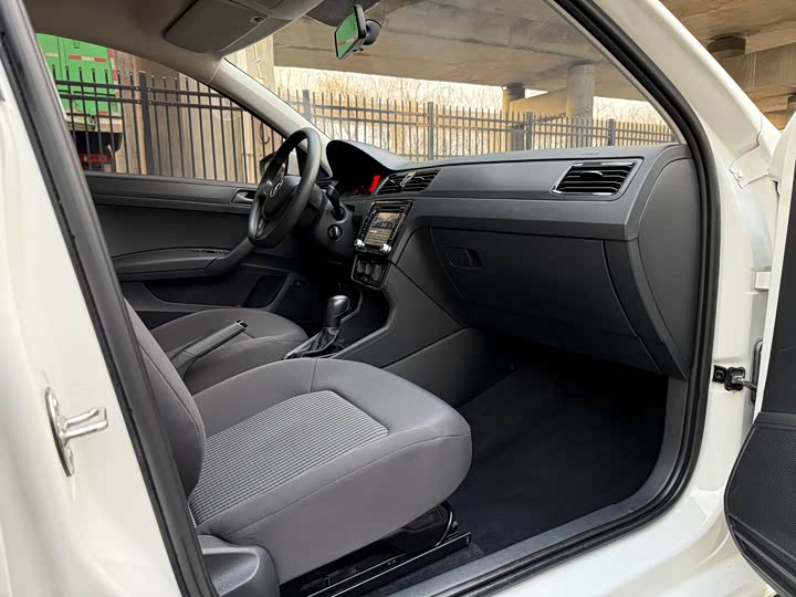 Volkswagen Santana 2021 2021款 1.5L 自动风尚版