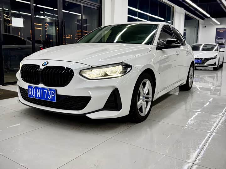 BMW 1 Series 2023 2023款 120i M运动曜夜版