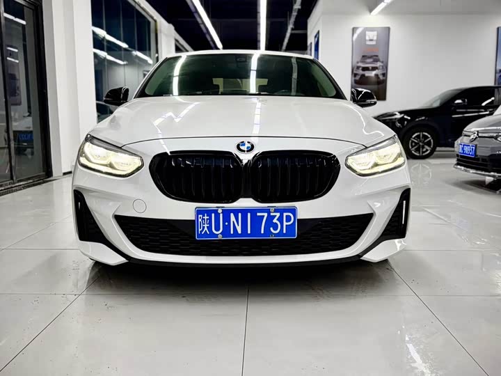 BMW 1 Series 2023 2023款 120i M运动曜夜版