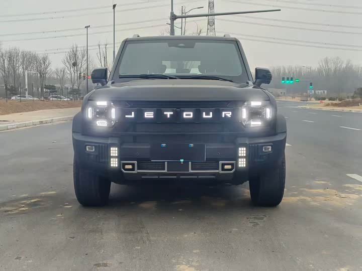 Jetour T2 2025 2025款 2.0TD XWD 自动征服