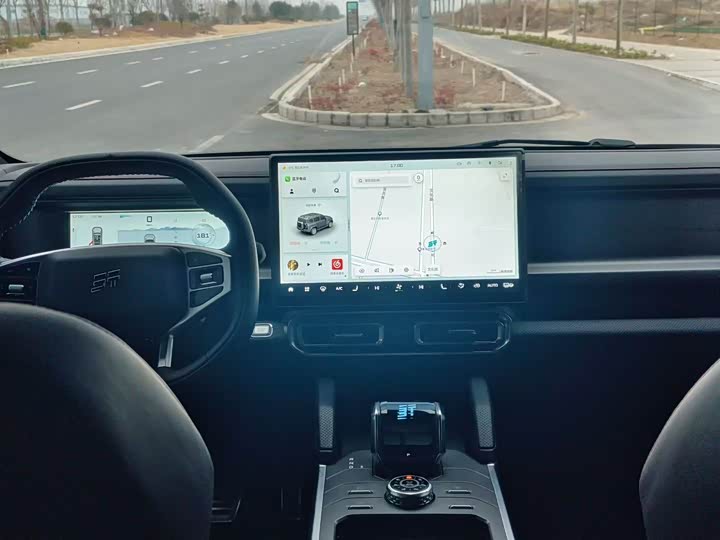 Jetour T2 2025 2025款 2.0TD XWD 自动征服